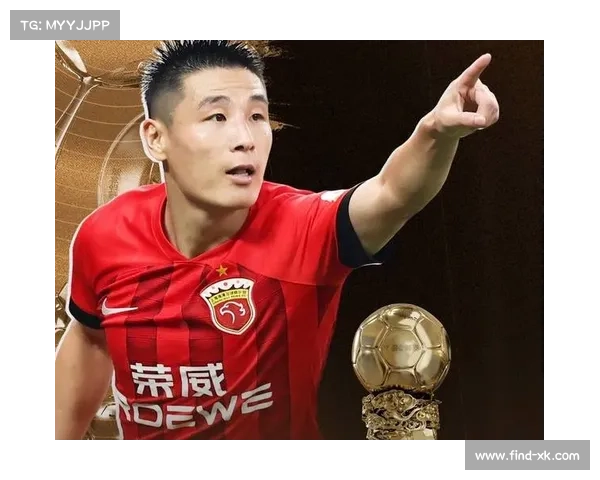 河南队球迷集体抗议俱乐部转会政策引发广泛关注和讨论 河南队球迷集体抗议俱乐部转会政策引发广泛关注和讨论