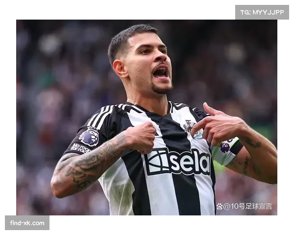 纽卡斯尔五后卫体系稳固防守 吉马良斯伤缺情况下中场拦截依旧高效